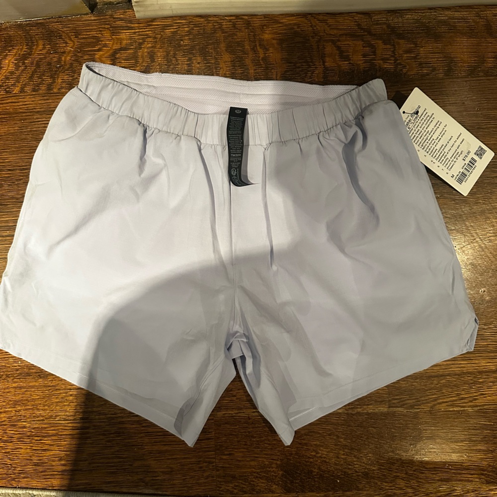 NEW LULULEMON MENS RUN CREW RIPSTOP 6" LINED SHORTS MEDIUM M RUN GYM Lavender